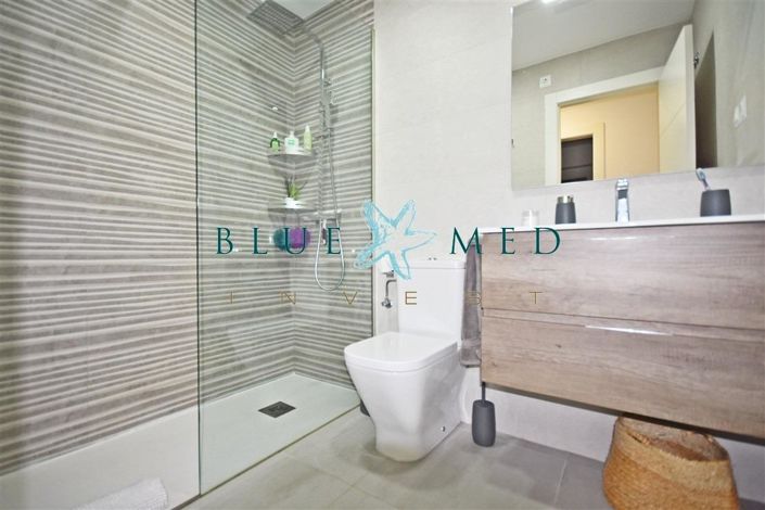 Image No.37-6 Bed Villa for sale