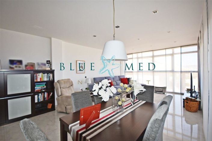 Image No.6-6 Bed Villa for sale