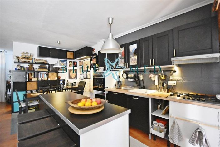 Image No.10-4 Bed Duplex for sale