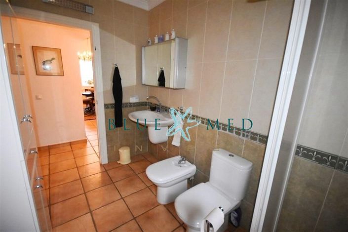 Image No.26-3 Bed Villa for sale