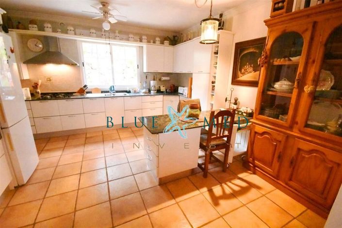 Image No.30-3 Bed Villa for sale