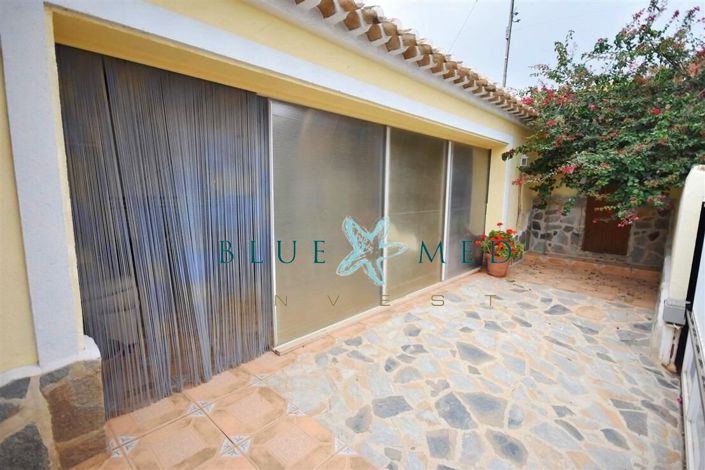 Image No.9-3 Bed Villa for sale