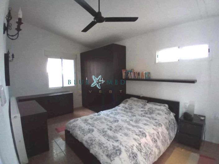 Image No.11-3 Bed Country House for sale