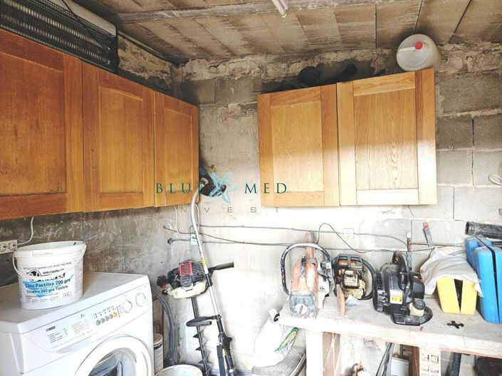 Image No.24-3 Bed Country House for sale