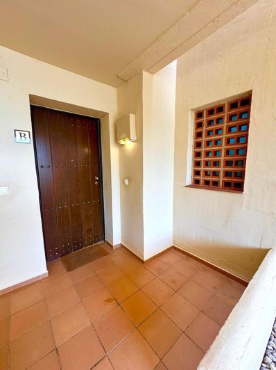 Image No.18-2 Bed Apartment for sale