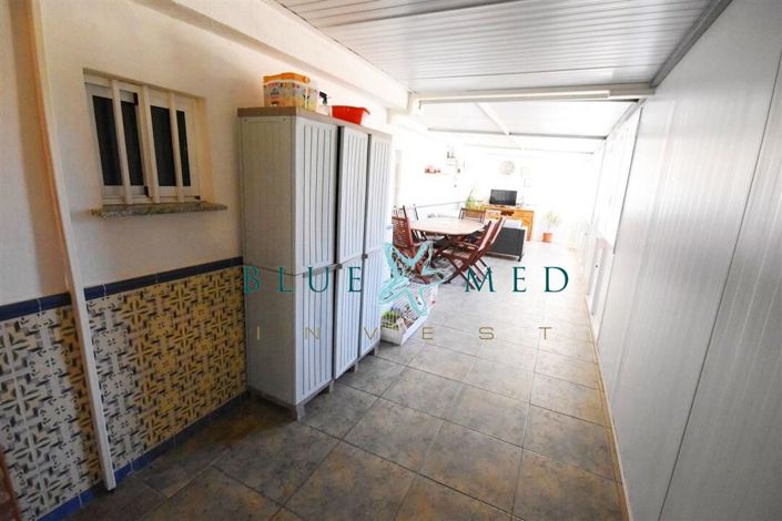 Image No.28-5 Bed Country House for sale