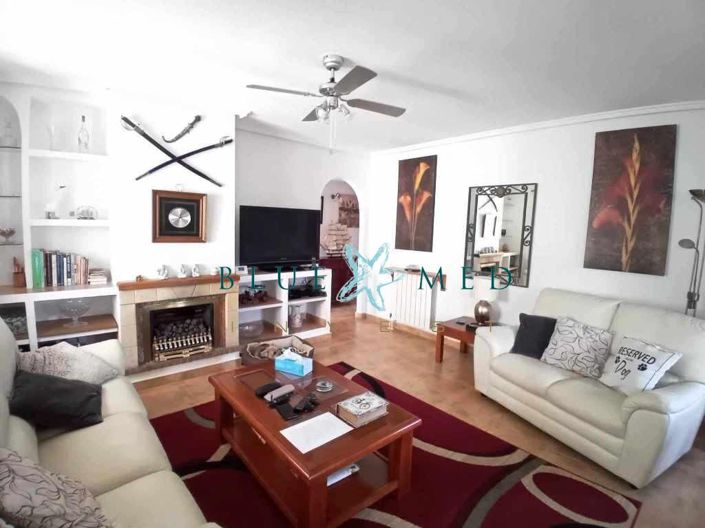 Image No.6-3 Bed Villa for sale