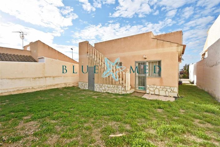 Image No.19-2 Bed Villa for sale