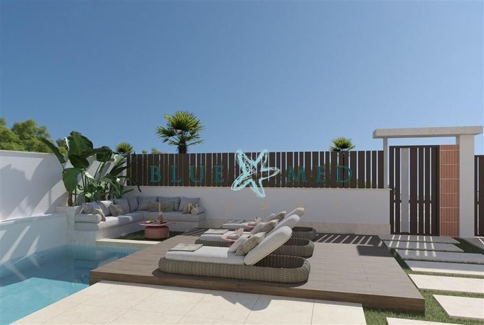 Image No.2-2 Bed Villa for sale