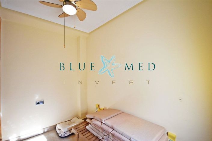 Image No.26-3 Bed Penthouse for sale