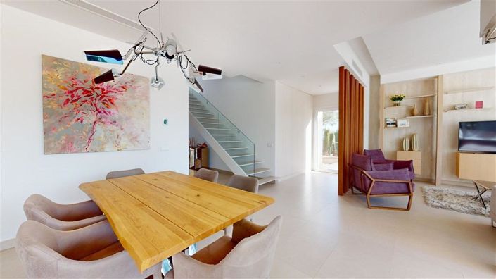 Image No.9-4 Bed Villa for sale