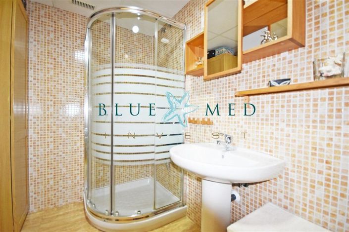 Image No.22-3 Bed House for sale