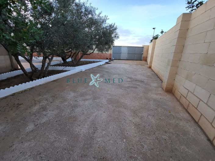 Image No.13-43 Bed Country House for sale