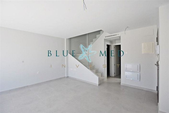Image No.30-3 Bed Villa for sale