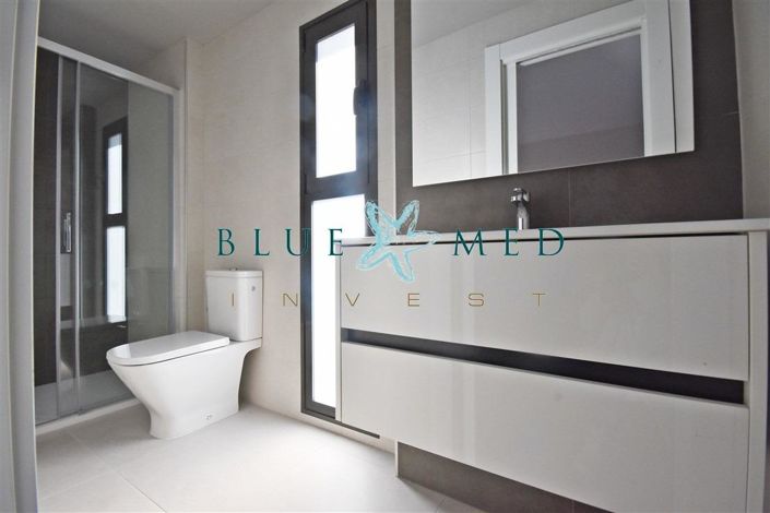 Image No.7-3 Bed Villa for sale