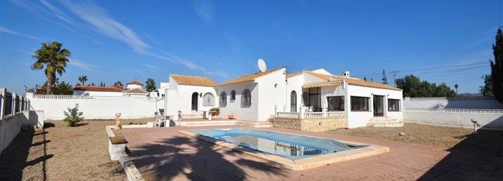 Image No.1-Villa de 4 chambres à vendre à Mazarron