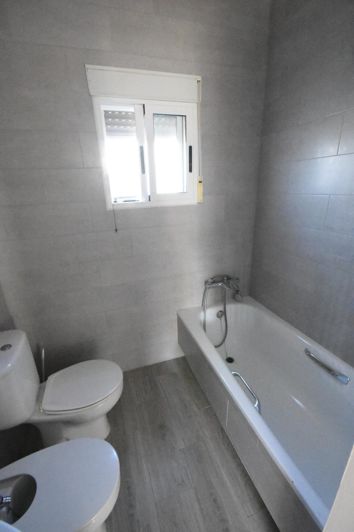 Image No.30-4 Bed Villa for sale