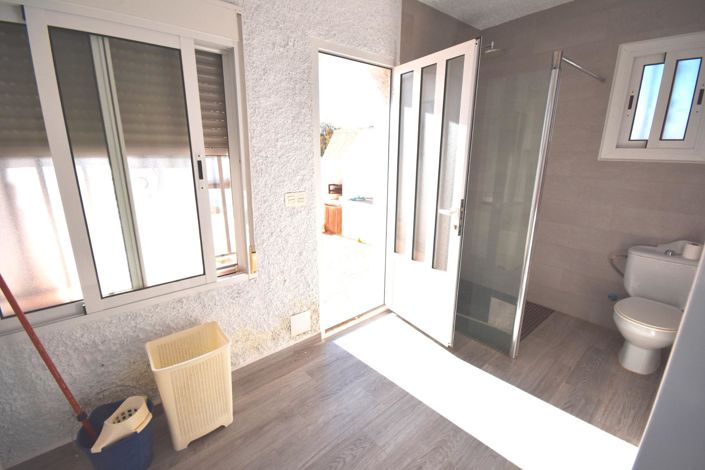 Image No.39-4 Bed Villa for sale