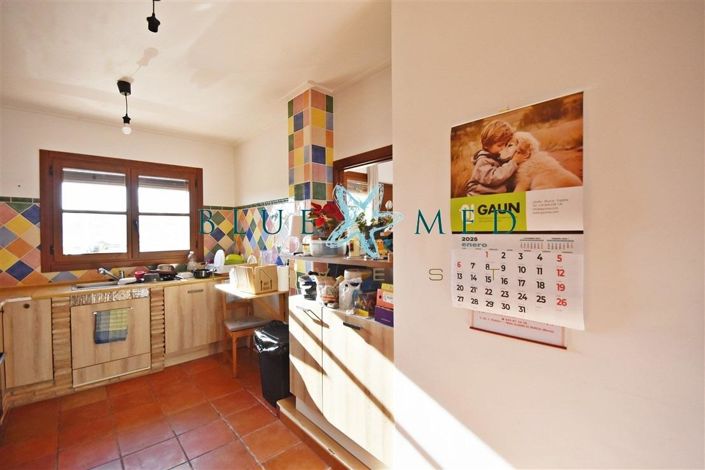 Image No.13-3 Bed Country House for sale