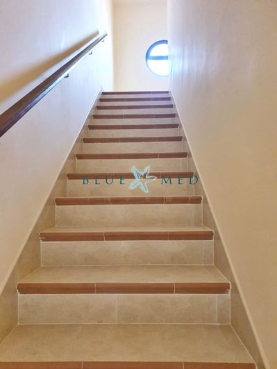 Image No.10-5 Bed Villa for sale