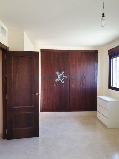 Image No.12-5 Bed Villa for sale