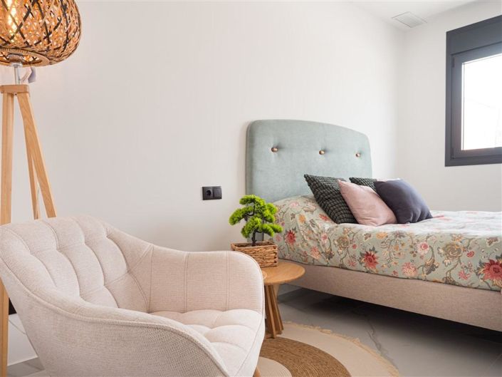 Image No.43-3 Bed Villa for sale