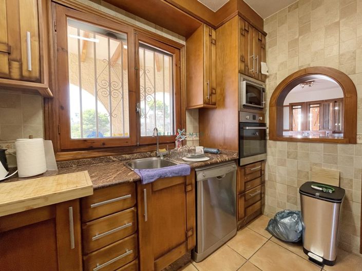 Image No.12-3 Bed Villa for sale