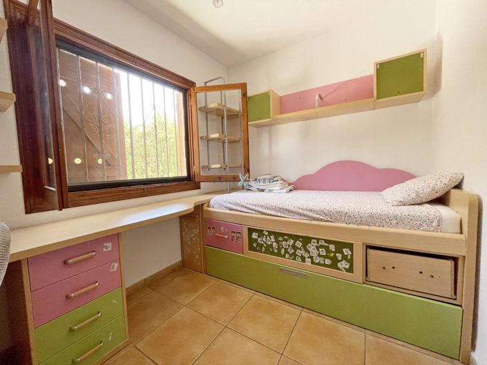 Image No.15-3 Bed Villa for sale