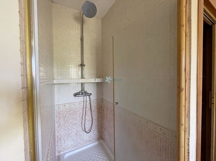 Image No.19-3 Bed Villa for sale