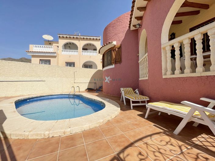 Image No.2-3 Bed Villa for sale