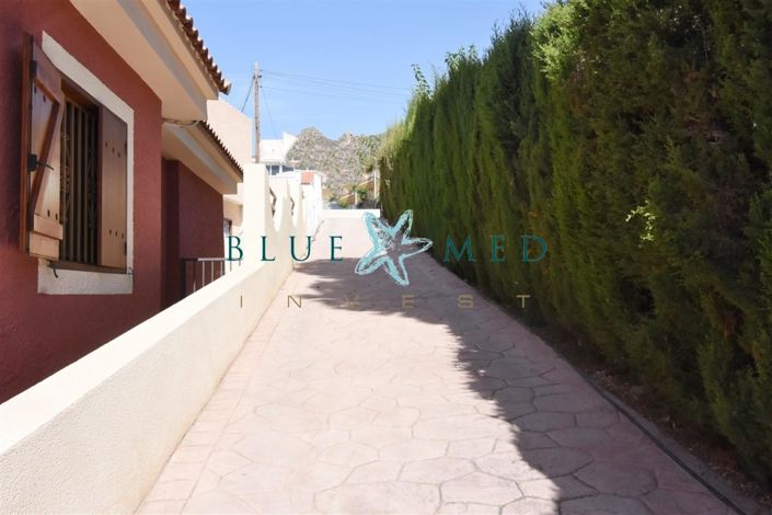 Image No.22-3 Bed Villa for sale