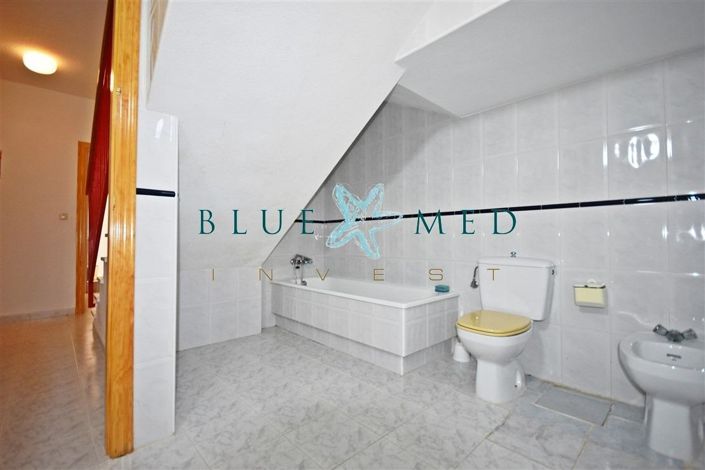 Image No.20-3 Bed Duplex for sale