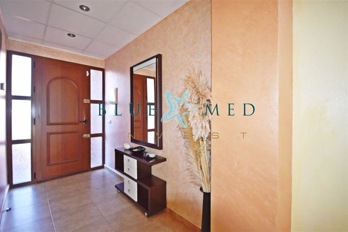 Image No.11-3 Bed Villa for sale