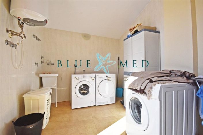 Image No.25-3 Bed Villa for sale