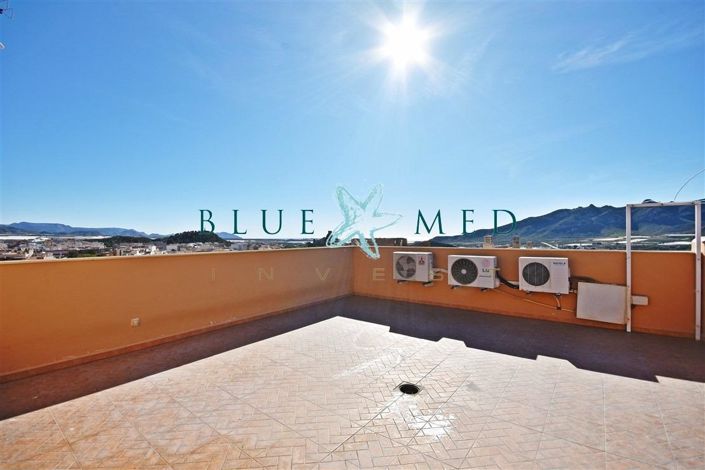 Image No.26-3 Bed Villa for sale