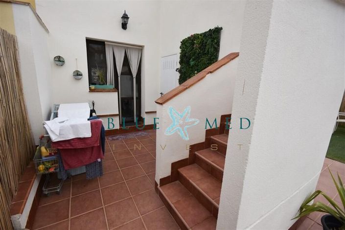 Image No.5-2 Bed Villa for sale