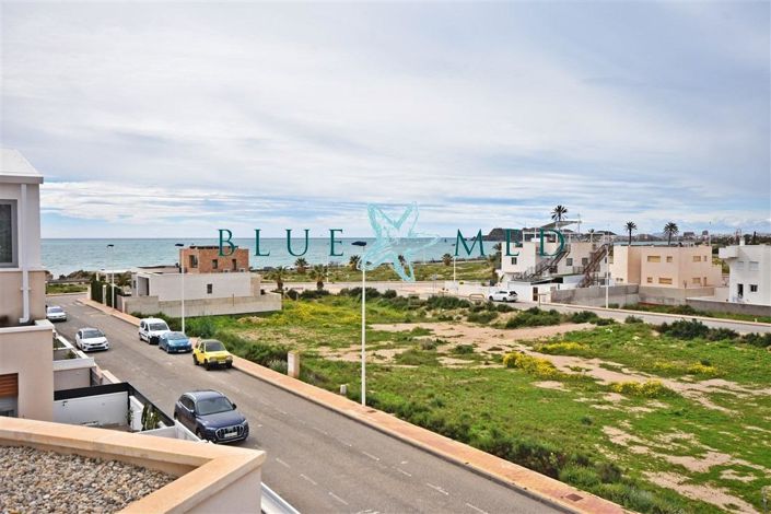 Image No.26-3 Bed Villa for sale