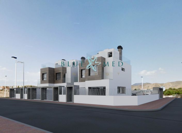Image No.1-3 Bed Villa for sale