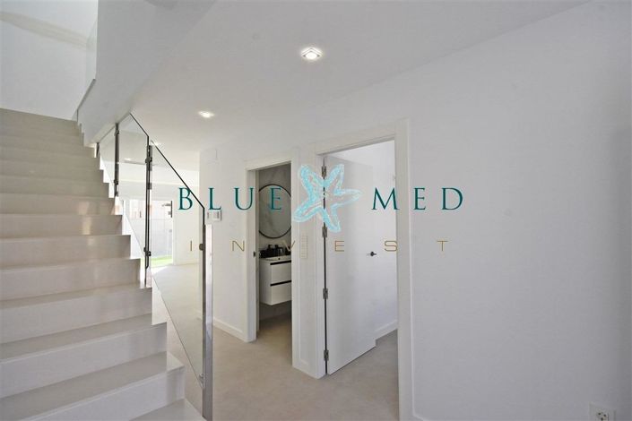 Image No.4-3 Bed Villa for sale