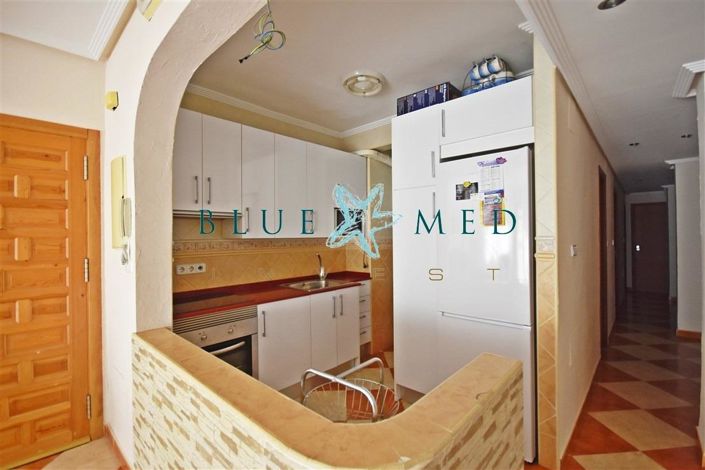 Image No.5-3 Bed Flat for sale