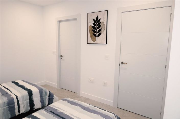 Image No.20-3 Bed Villa for sale