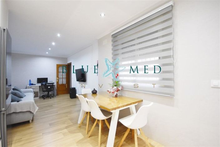 Image No.11-3 Bed House for sale