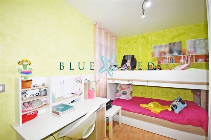 Image No.15-3 Bed Flat for sale