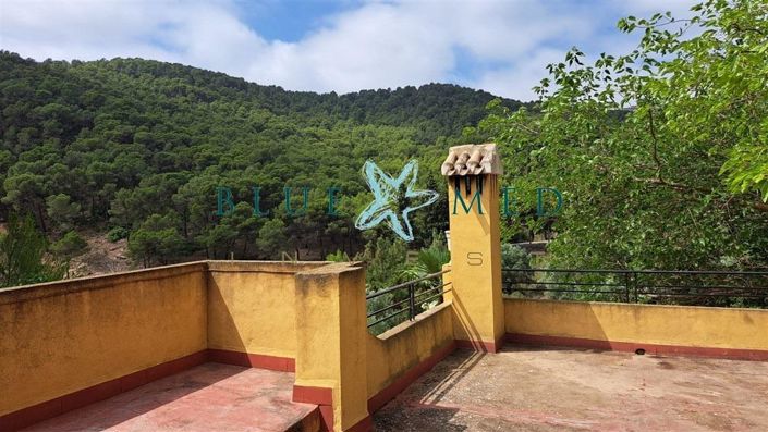 Image No.18-5 Bed Country House for sale