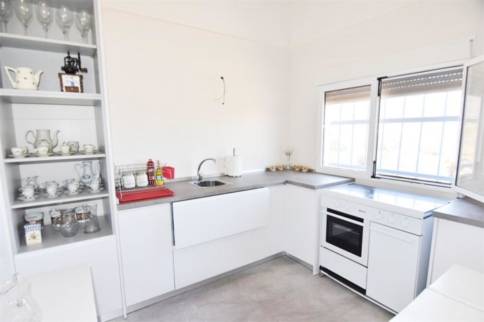 Image No.15-3 Bed Country House for sale