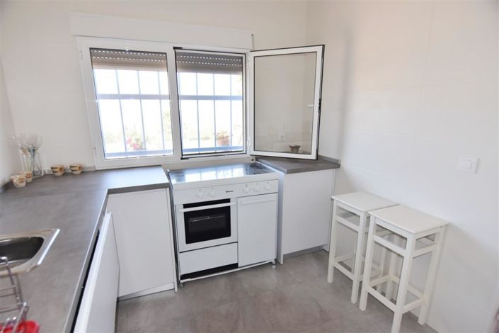 Image No.16-3 Bed Country House for sale