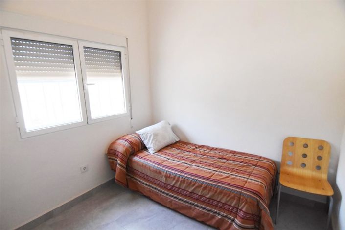 Image No.18-3 Bed Country House for sale