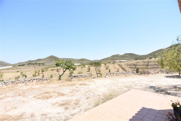 Image No.27-3 Bed Country House for sale