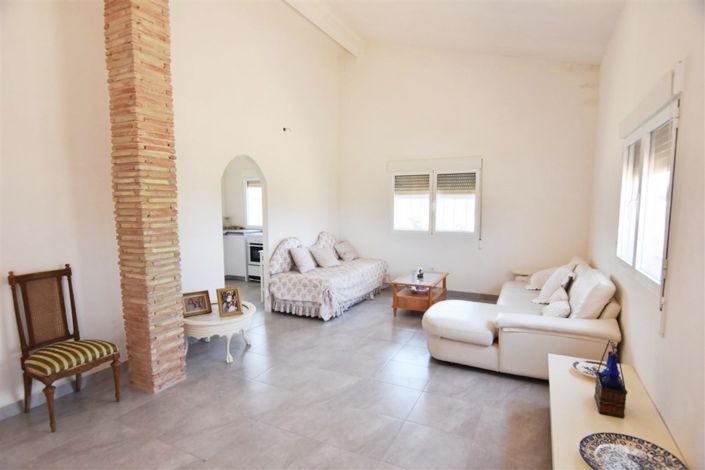 Image No.9-3 Bed Country House for sale