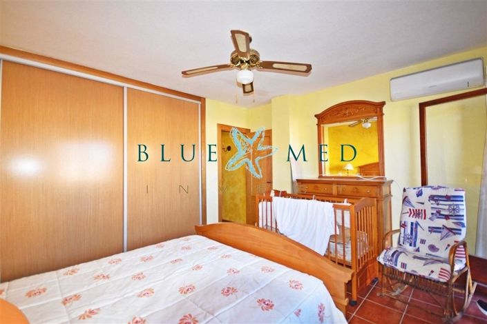 Image No.18-3 Bed Property for sale